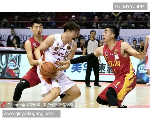 重庆排球队包夹战术解析与排球热点深度剖析 重庆排球队包夹战术解析与排球热点深度剖析