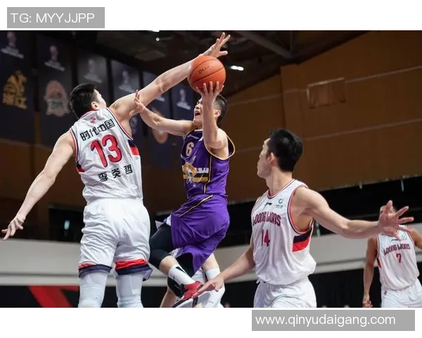 重庆篮球队总决赛个人能力分析与表现评估 重庆篮球队总决赛个人能力分析与表现评估