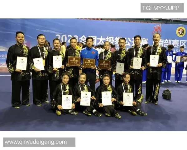 重庆足球队在全国耐力排行榜中荣登第六名展现强大体能实力 重庆足球队在全国耐力排行榜中荣登第六名展现强大体能实力