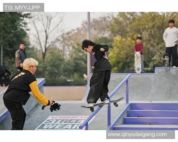 滑板专题：聚焦重庆滑板队的灵活性